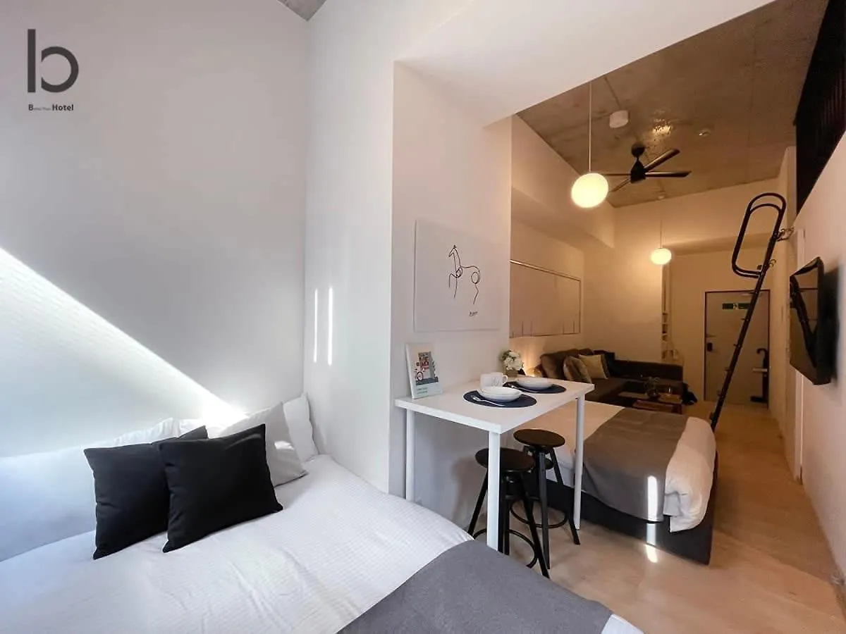 아파트 Bhotel Nekoyard - Modern Loft Studio Near Peace Park & City Center 히로시마 일본